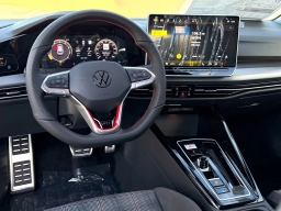Volkswagen Golf GTI S 2.0T DSG 2026