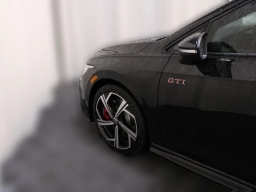 Volkswagen Golf GTI SE 2.0T DSG 2026