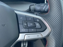 Volkswagen Golf GTI SE 2.0T DSG 2026