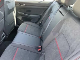 Volkswagen Golf GTI SE 2.0T DSG 2026