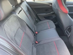 Volkswagen Golf GTI SE 2.0T DSG 2026