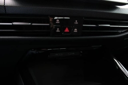 Volkswagen Golf GTI SE 2.0T DSG 2026