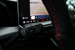 Volkswagen Golf GTI SE 2.0T DSG 2026