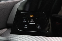 Volkswagen Golf GTI SE 2.0T DSG 2026