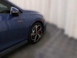 Volkswagen Golf GTI SE 2.0T DSG 2026