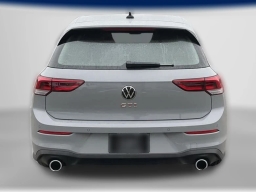 Volkswagen Golf GTI SE 2.0T DSG 2026