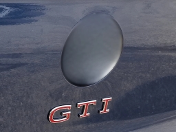 Volkswagen Golf GTI Autobahn 2.0T DSG 2026