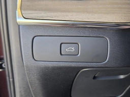 Volvo XC90 Plus B6 AWD 6-Seater 2026