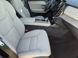 Volvo XC90 Plus B6 AWD 6-Seater 2026