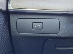 Volvo XC90 Plus B6 AWD 6-Seater 2026