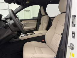 Volvo XC90 Plus B6 AWD 6-Seater 2026