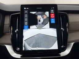 Volvo XC90 Plus B6 AWD 6-Seater 2026