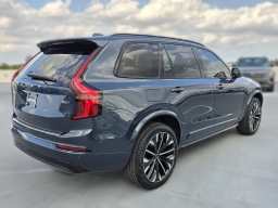 Volvo XC90 Ultra Dark Theme B6 AWD 6-Seater 2026