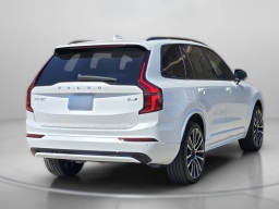 Volvo XC90 Ultra Dark Theme B6 AWD 6-Seater 2026