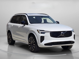Volvo XC90 Ultra Dark Theme B6 AWD 6-Seater 2026