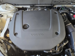 Volvo XC90 Ultra Dark Theme B6 AWD 6-Seater 2026