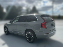 Volvo XC90 Plus B6 AWD 7-Seater 2026