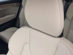 Volvo XC90 Plus B6 AWD 7-Seater 2026