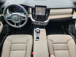 Volvo XC90 Plus B6 AWD 7-Seater 2026