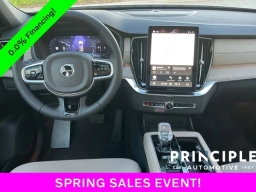 Volvo XC90 Plus B6 AWD 7-Seater 2026