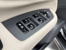 Volvo XC90 Plus B6 AWD 7-Seater 2026