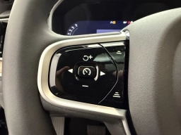 Volvo XC90 Plus B6 AWD 7-Seater 2026