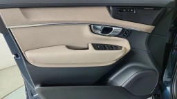Volvo XC90 Plus B6 AWD 7-Seater 2026
