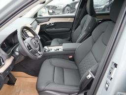 Volvo XC90 Plus B6 AWD 7-Seater 2026