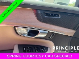 Volvo XC90 Plus B6 AWD 7-Seater 2026