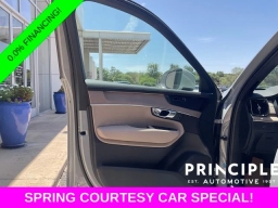 Volvo XC90 Plus B6 AWD 7-Seater 2026