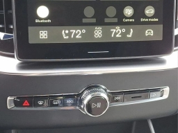 Volvo XC90 Plus B6 AWD 7-Seater 2026