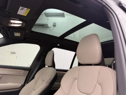 Volvo XC90 Plus B6 AWD 7-Seater 2026