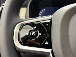 Volvo XC90 Plus B6 AWD 7-Seater 2026