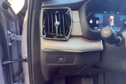 Volvo XC90 Plus B6 AWD 7-Seater 2026