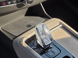 Volvo XC90 Plus B6 AWD 7-Seater 2026