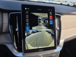 Volvo XC90 Plus B6 AWD 7-Seater 2026