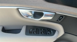 Volvo XC90 Plus B6 AWD 7-Seater 2026