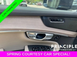 Volvo XC90 Plus B6 AWD 7-Seater 2026