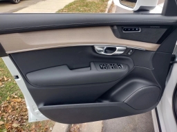 Volvo XC90 Plus B6 AWD 7-Seater 2026