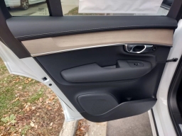 Volvo XC90 Plus B6 AWD 7-Seater 2026