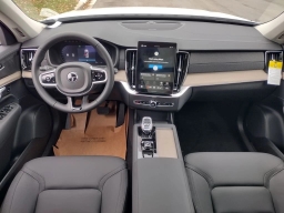 Volvo XC90 Plus B6 AWD 7-Seater 2026