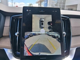 Volvo XC90 Plus B6 AWD 7-Seater 2026