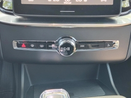 Volvo XC90 Plus B6 AWD 7-Seater 2026