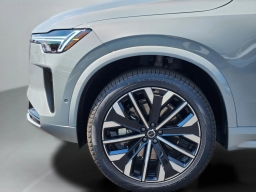 Volvo XC90 Plus B6 AWD 7-Seater 2026