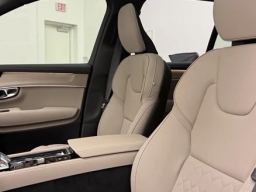 Volvo XC90 Plus B6 AWD 7-Seater 2026