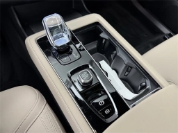 Volvo XC90 Plus B6 AWD 7-Seater 2026