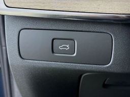 Volvo XC90 Plus B6 AWD 7-Seater 2026