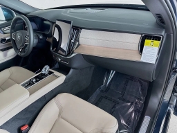 Volvo XC90 Plus B6 AWD 7-Seater 2026