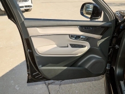 Volvo XC90 Plus B6 AWD 7-Seater 2026