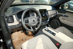 Volvo XC90 Plus B6 AWD 7-Seater 2026